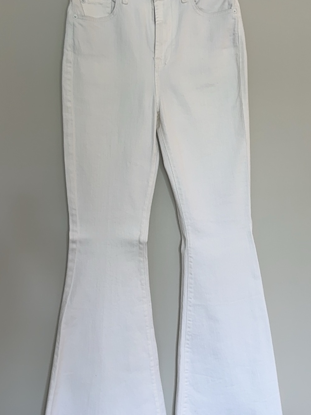 7 For All Mankind White High-Rise Mega Flare Jeans - Picture 4 of 9